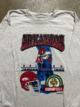 Load image into Gallery viewer, Vintage Arkansas Razorbacks 1999 Citrus Bowl Long Sleeve Tee (Large)
