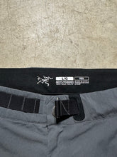 Load image into Gallery viewer, Arcteryx Gamma LT 10&quot; Hiking Shorts Gray (Size 36)
