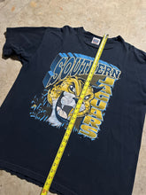 Load image into Gallery viewer, Vintage Southern University Jaguars HBCU T Shirt (XXL)
