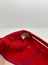 Load image into Gallery viewer, Vintage Marlboro Racing Team Penske 90s F1 Racing Hat
