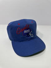 Load image into Gallery viewer, Vintage New York Giants 90s NFL Snapback Hat
