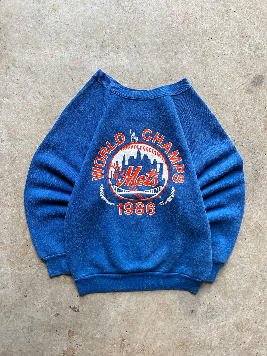 Vintage New York Mets 1986 World Series Champions Sweatshirt (XS/Small)