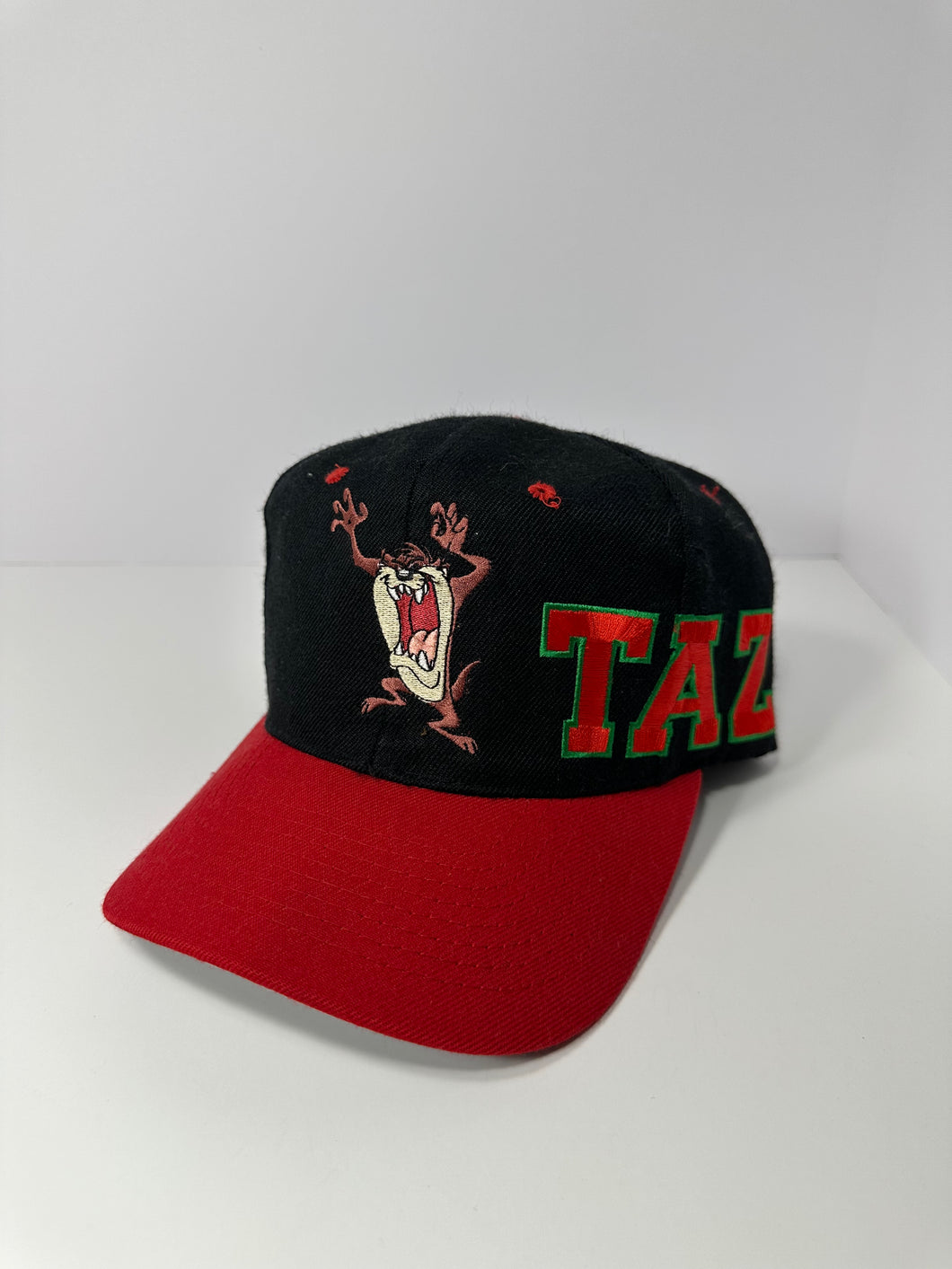 Vintage Taz 1990s Black and Red Snapback Hat