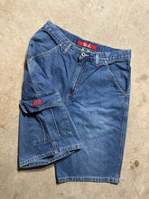 Load image into Gallery viewer, Vintage Guess Jeans Baggy Denim Jorts (30)
