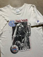 Load image into Gallery viewer, Vintage 1996 NCAA Final Four UNC Tar Heels T-Shirt (Medium)
