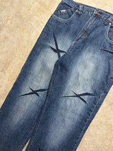 Load image into Gallery viewer, Vintage Phat Farm Baggy Denim Jeans (36x32)
