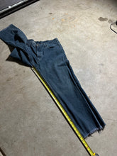 Load image into Gallery viewer, Vintage Carhartt Dark Vintage Blue Denim Jeans (38x30)
