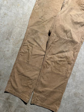 Load image into Gallery viewer, Early 00s Jackson Hole Wyoming Mountain Khakis Double Knees (32x32)
