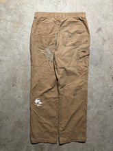 Load image into Gallery viewer, Early 00s Jackson Hole Wyoming Mountain Khakis Double Knees (32x32)
