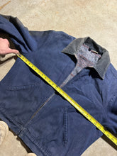Load image into Gallery viewer, Vintage 1960s Wrangler Blue Bell Sanforized Blanket Lined Denim Jacket
