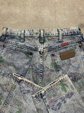 Load image into Gallery viewer, Vintage Wrangler Cactus Aztec 1990s Womens Cowboy Cut Jeans (30x33)
