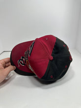 Load image into Gallery viewer, Vintage San Francisco 49ers Team NFL Snapback Hat
