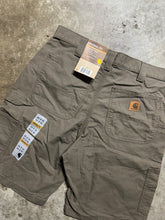 Load image into Gallery viewer, 00&#39;s Carhartt Canvas Light Brown Work Shorts (33)
