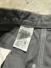 Load image into Gallery viewer, 00&#39;s Carhartt Charcoal Canvas Work Shorts (33)
