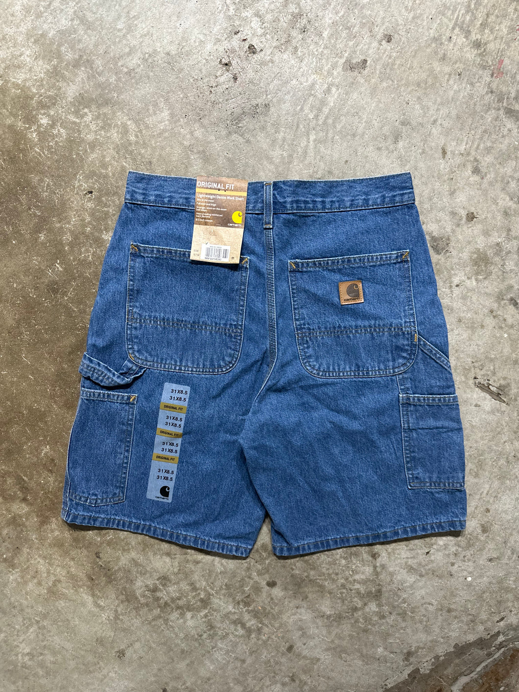 00's Carhartt Stonewash Denim Work Jorts (31)