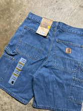 Load image into Gallery viewer, 00&#39;s Carhartt Stonewash Denim Work Jorts (31)
