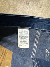 Load image into Gallery viewer, 00&#39;s Carhartt Darkstone Denim Work Jorts (31)
