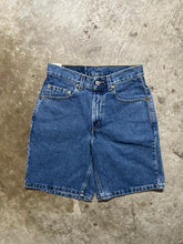 Load image into Gallery viewer, Vintage Levis 550 Light Wash Denim Jorts (28)
