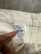 Load image into Gallery viewer, 00&#39;s Carhartt Washed Drill Natural Work Shorts (31)
