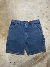 Load image into Gallery viewer, 00&#39;s Carhartt Deepstone Denim Work Jorts (33)
