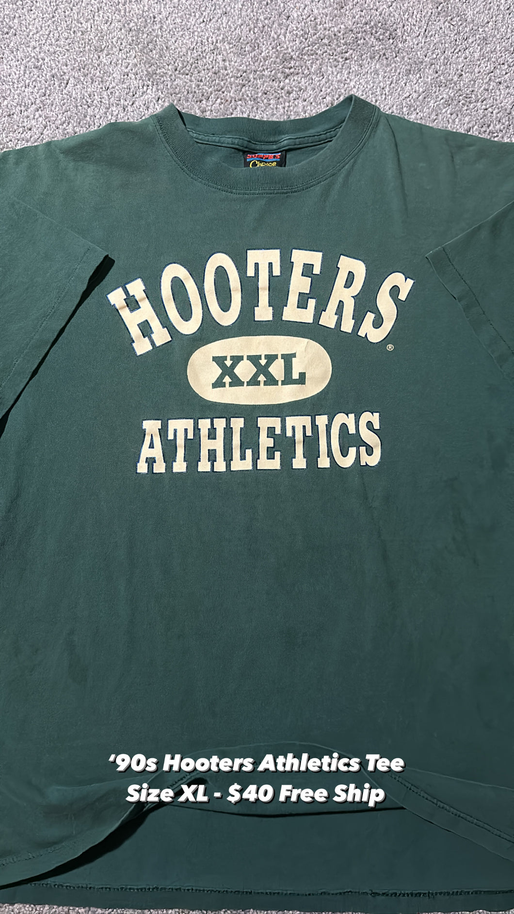‘90s Hooters Athletics Tee