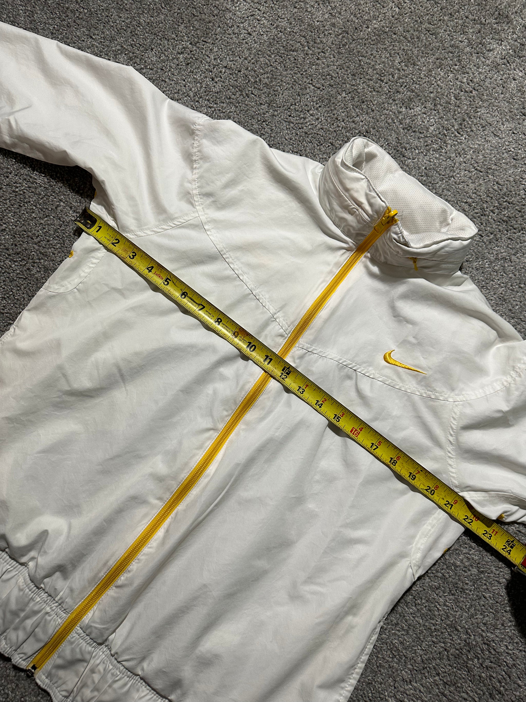 Nike livestrong windbreaker sales