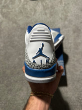 Load image into Gallery viewer, Jordan 3 Retro Wizards (Size 12)
