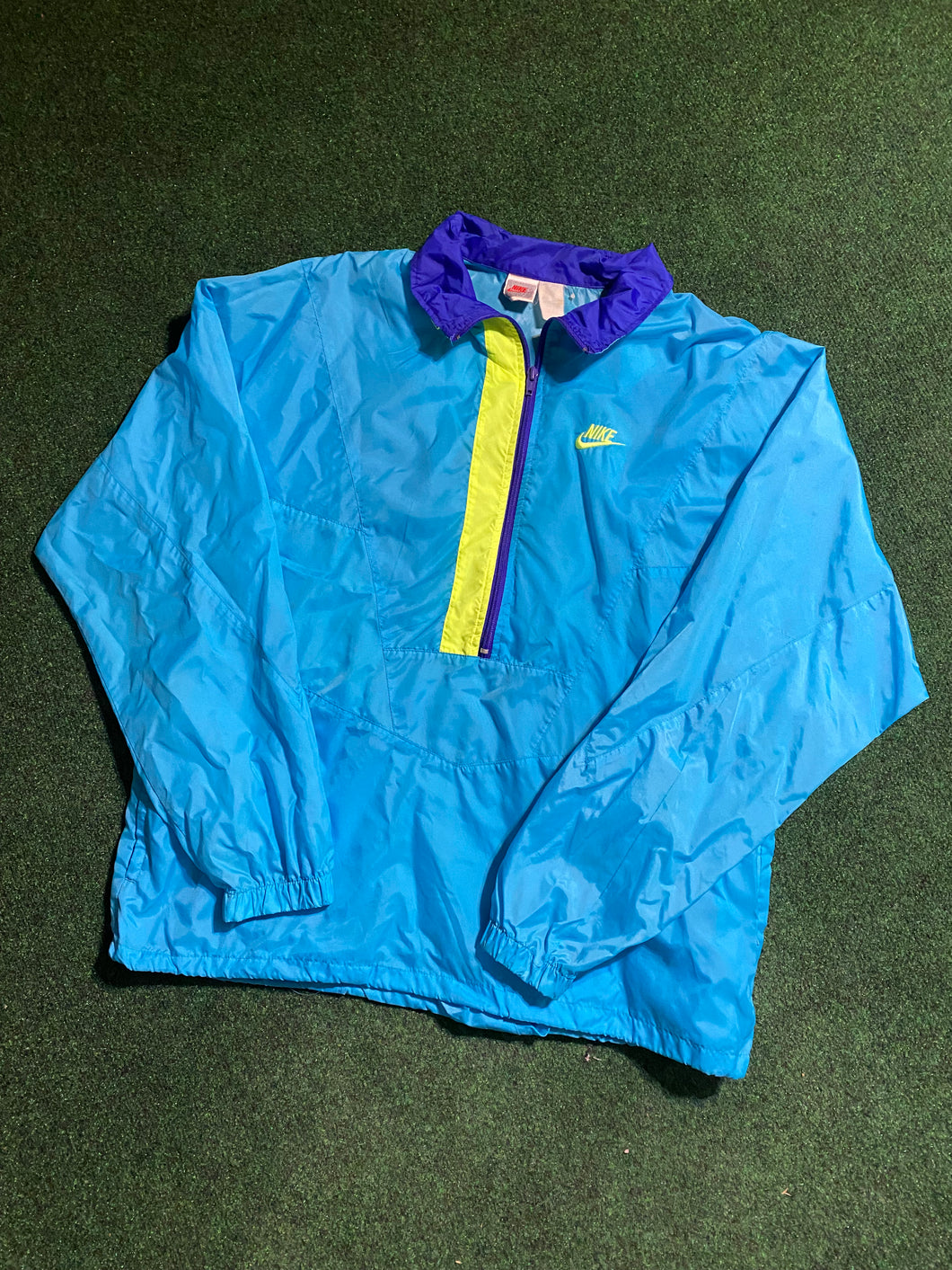 Vintage ‘90s Nike Color Blocked Lightweight Windbreaker Jacket - Large