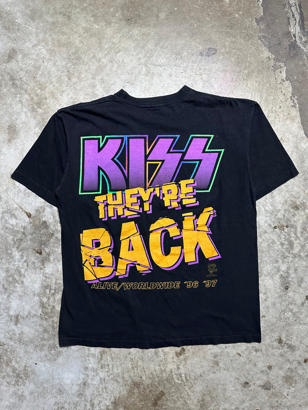 Vintage 1997 KISS They’re Back Tour Tee (Large)